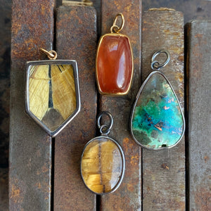 Sunstone Scapolite Pendant