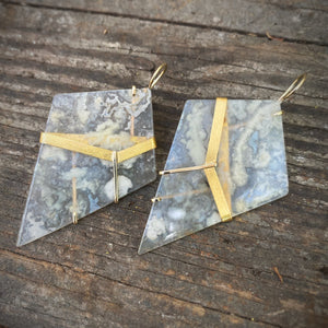 White Aquaprase Kite Earrings