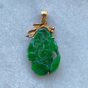 Antique Chinese Carved Nephrite Jade Ruyi Pendant