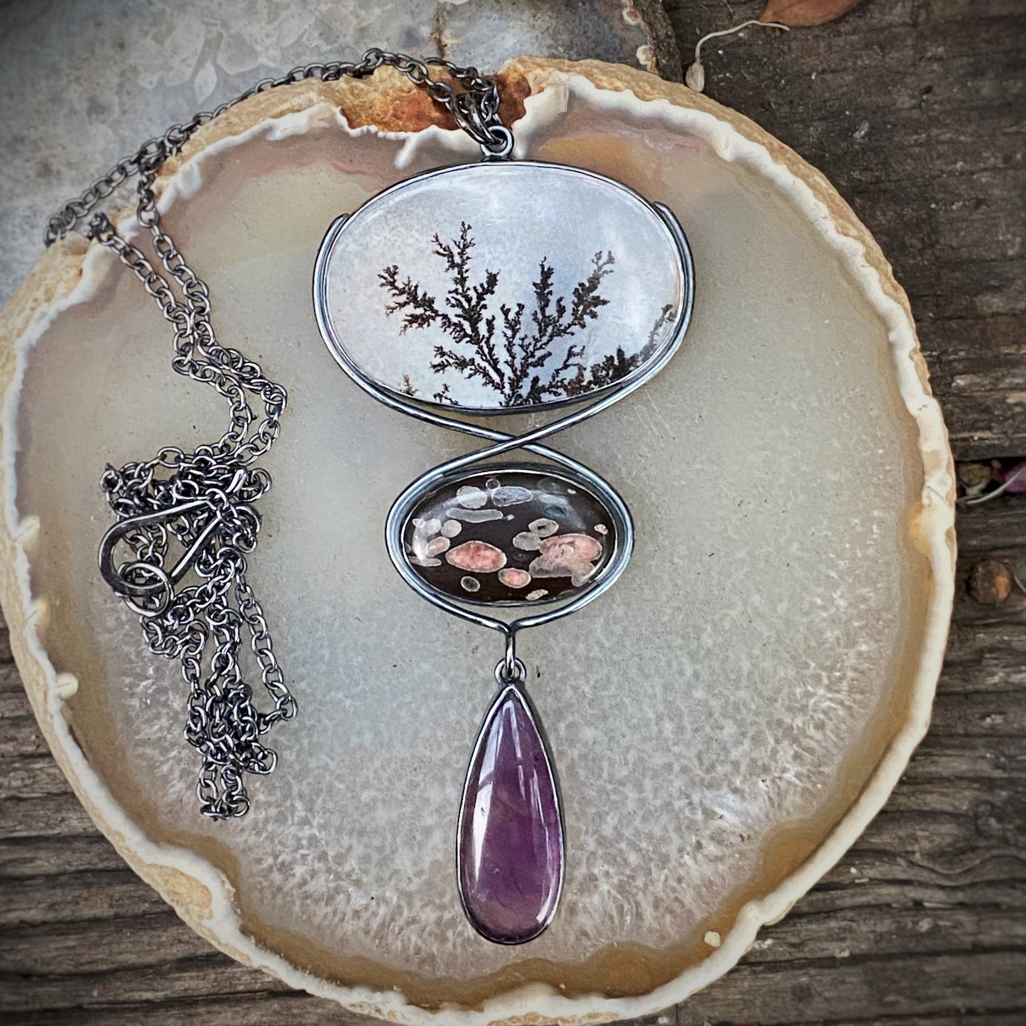 Dendritic Agate, Volcanic Porphyry, and Amethyst Necklace