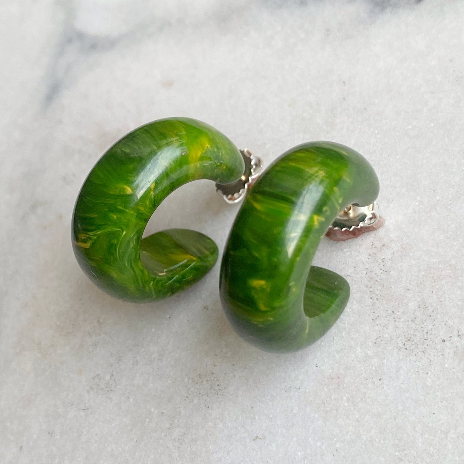 Marbled Plastic Hoop Earrings