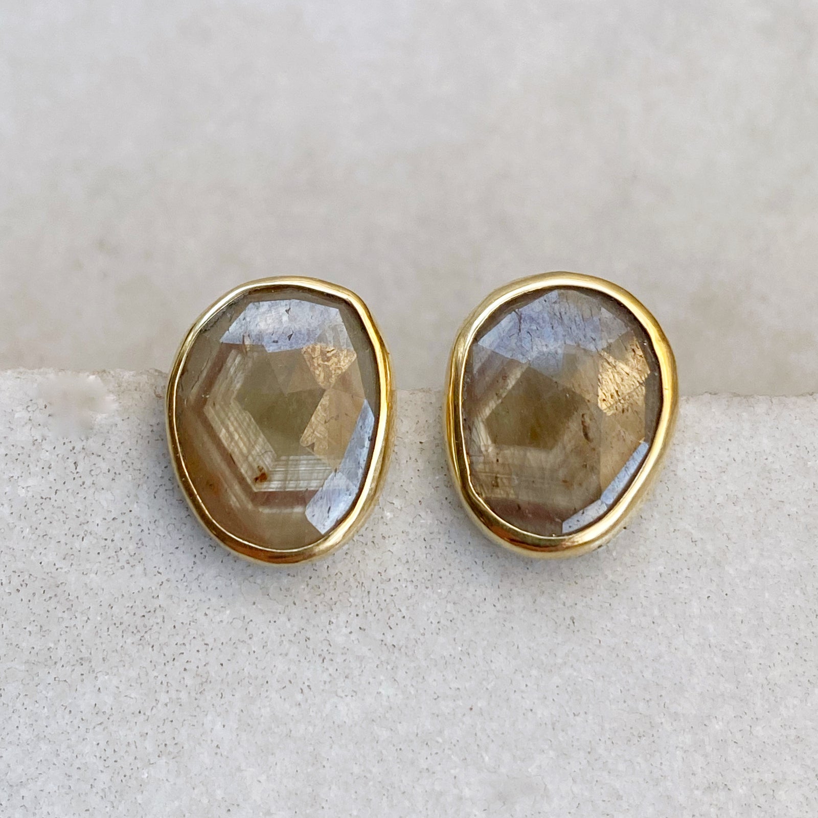 Champagne/Rosè Sapphire Stud Earrings